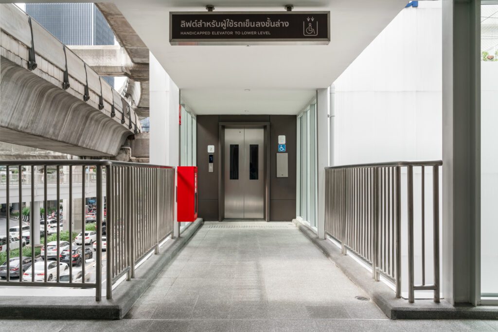 Siam Patumwan House | for Hitachi Elevator 8 ถ่าย VR Virtual tour 360 Siam Patumwan Skywalk