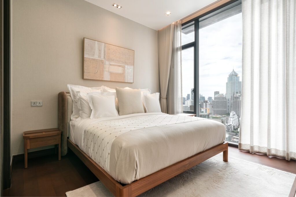 ภาพคอนโด ห้องนอน warm & cozy