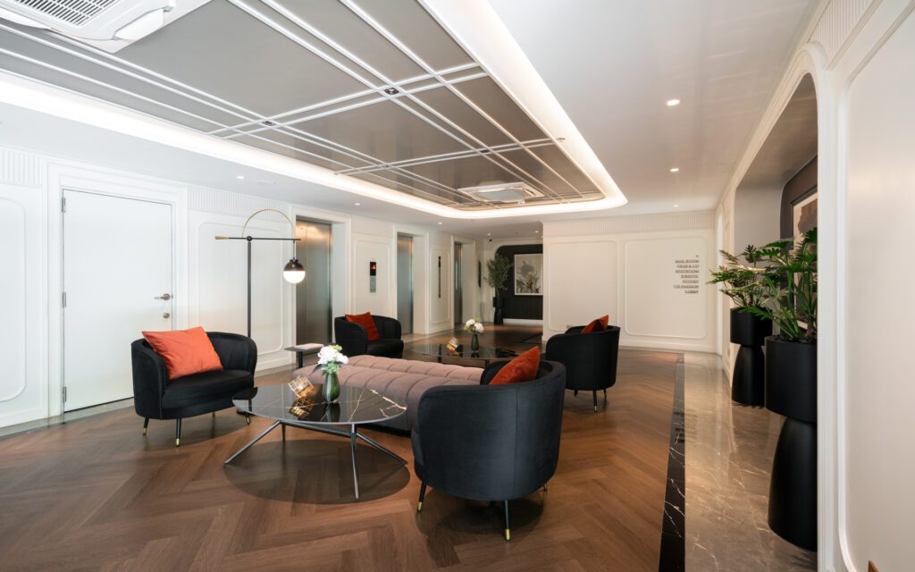 SO Origin Pahol 69 1st floor lift hall