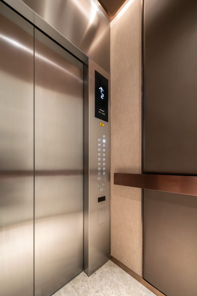 ภายใน Lift