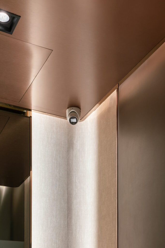 Detail Lift product ฝ้าเพดาน - CCTV