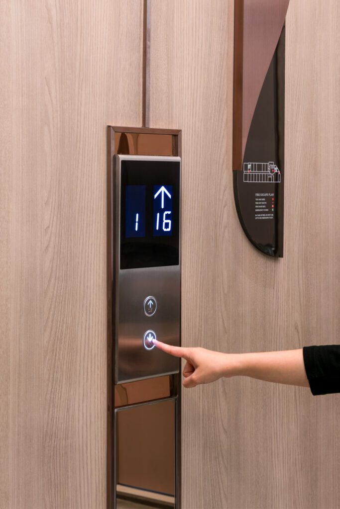 Detail Lift product ปุ่มกด