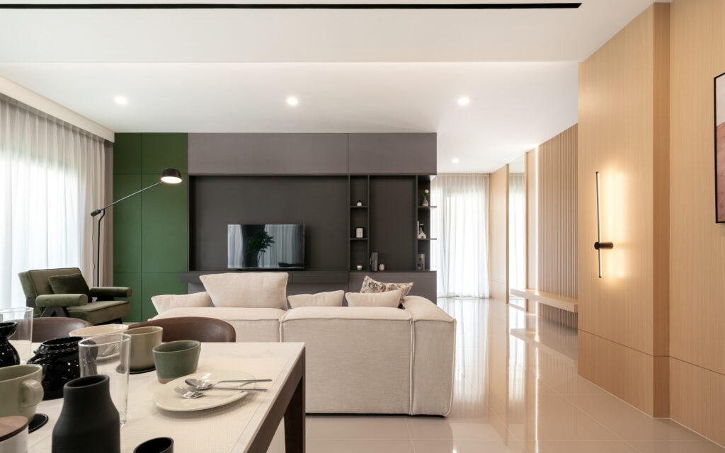 The Home Type L Living room